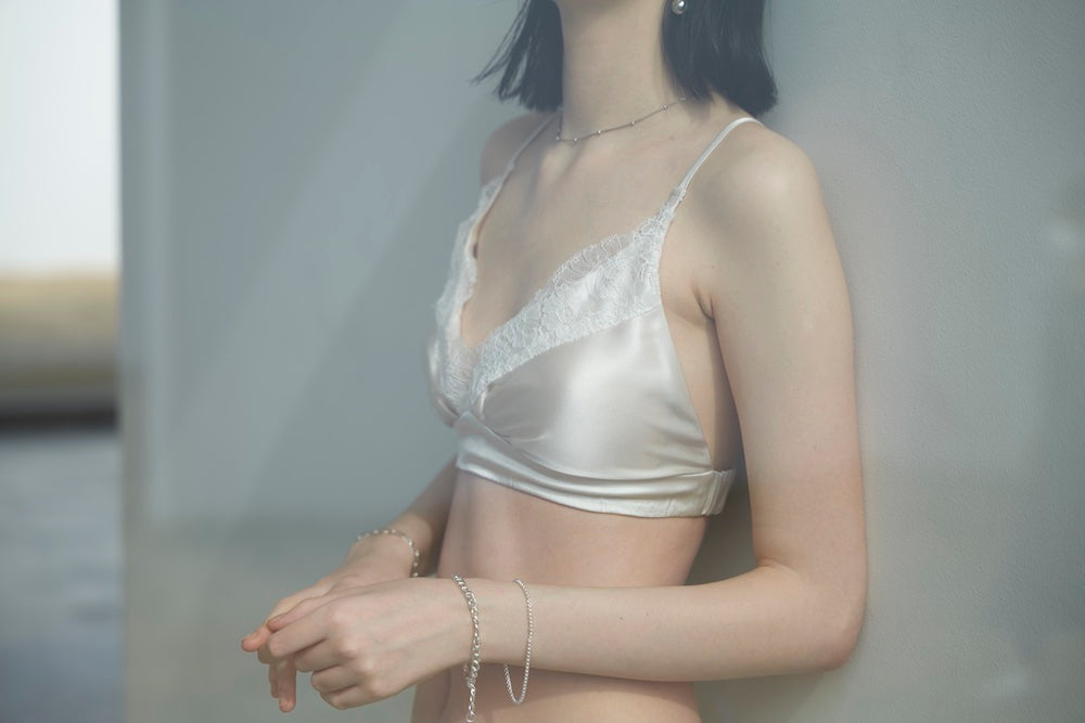 お洒落ランジェリーの新定番 「ブラレット」ってなに?