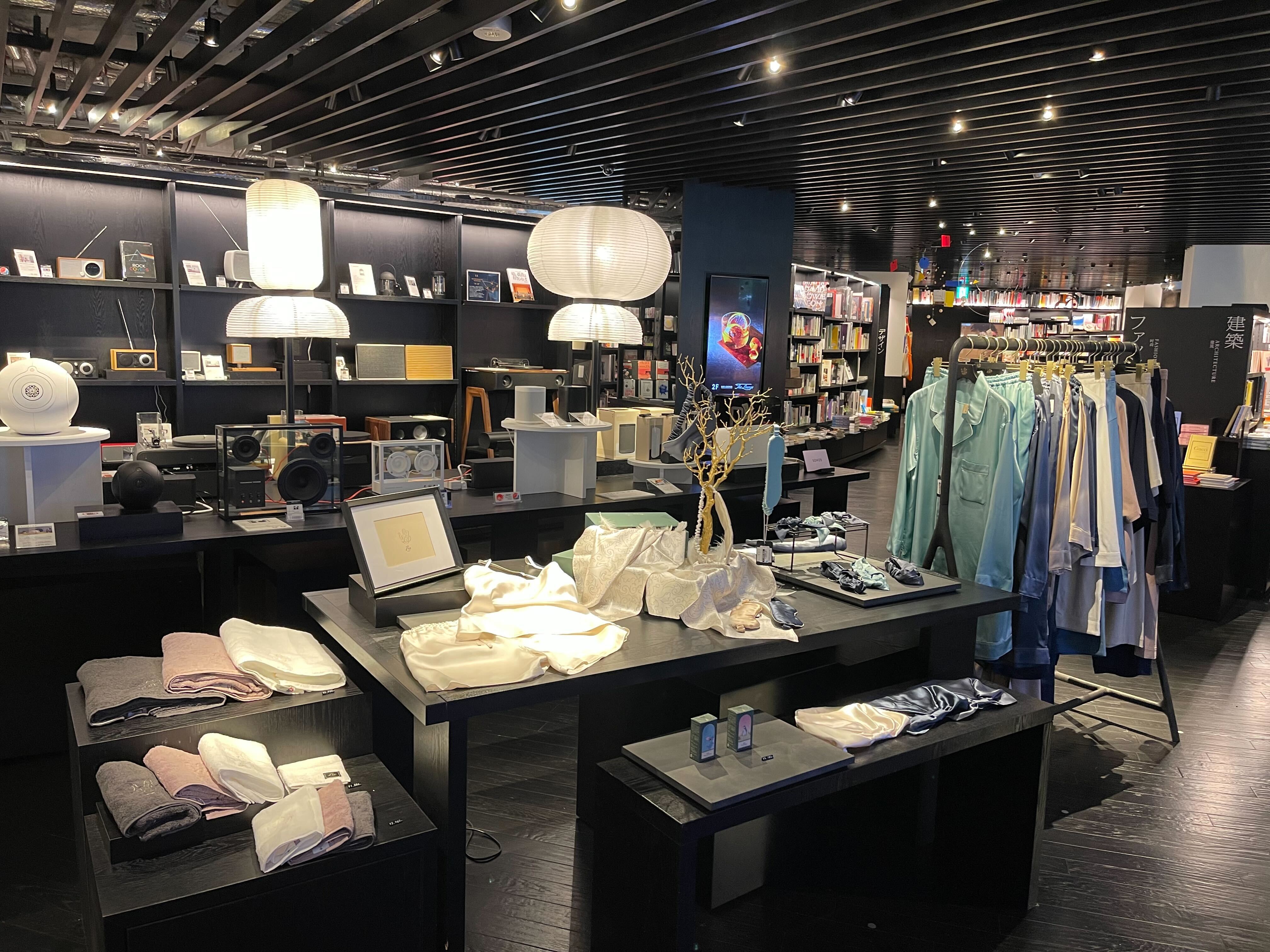東京・六本木|【期間限定】六本木 蔦屋書店
