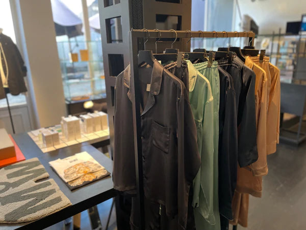 東京・赤坂 | RESTIR