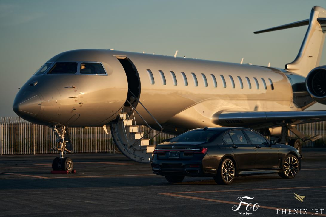 ビジネスジェットの機内着をプロデュースしました