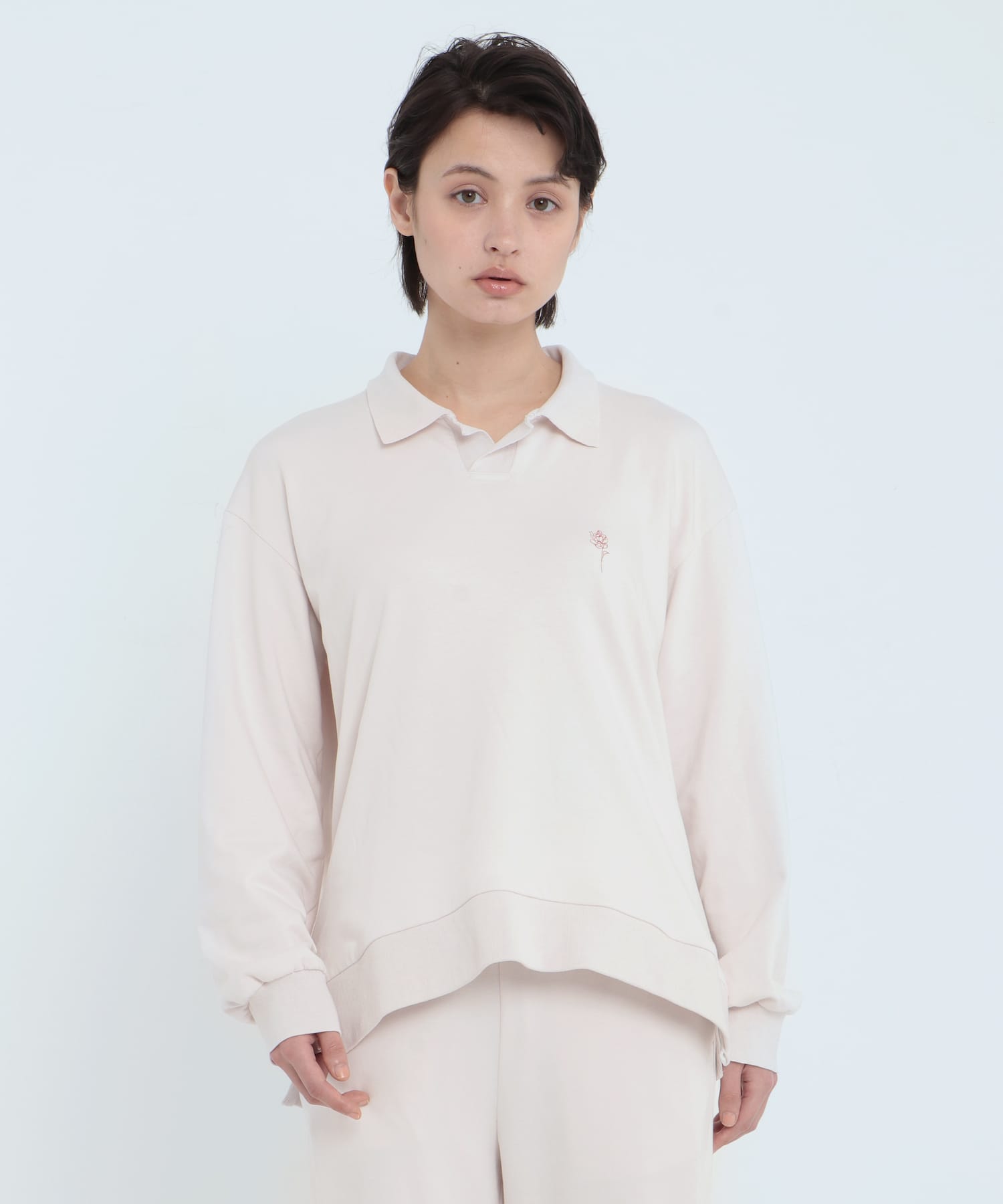 オーガニックコットン ロングスリーブ スウェットシャツ ベージュ - Foo Tokyo Japan 公式オンラインストア