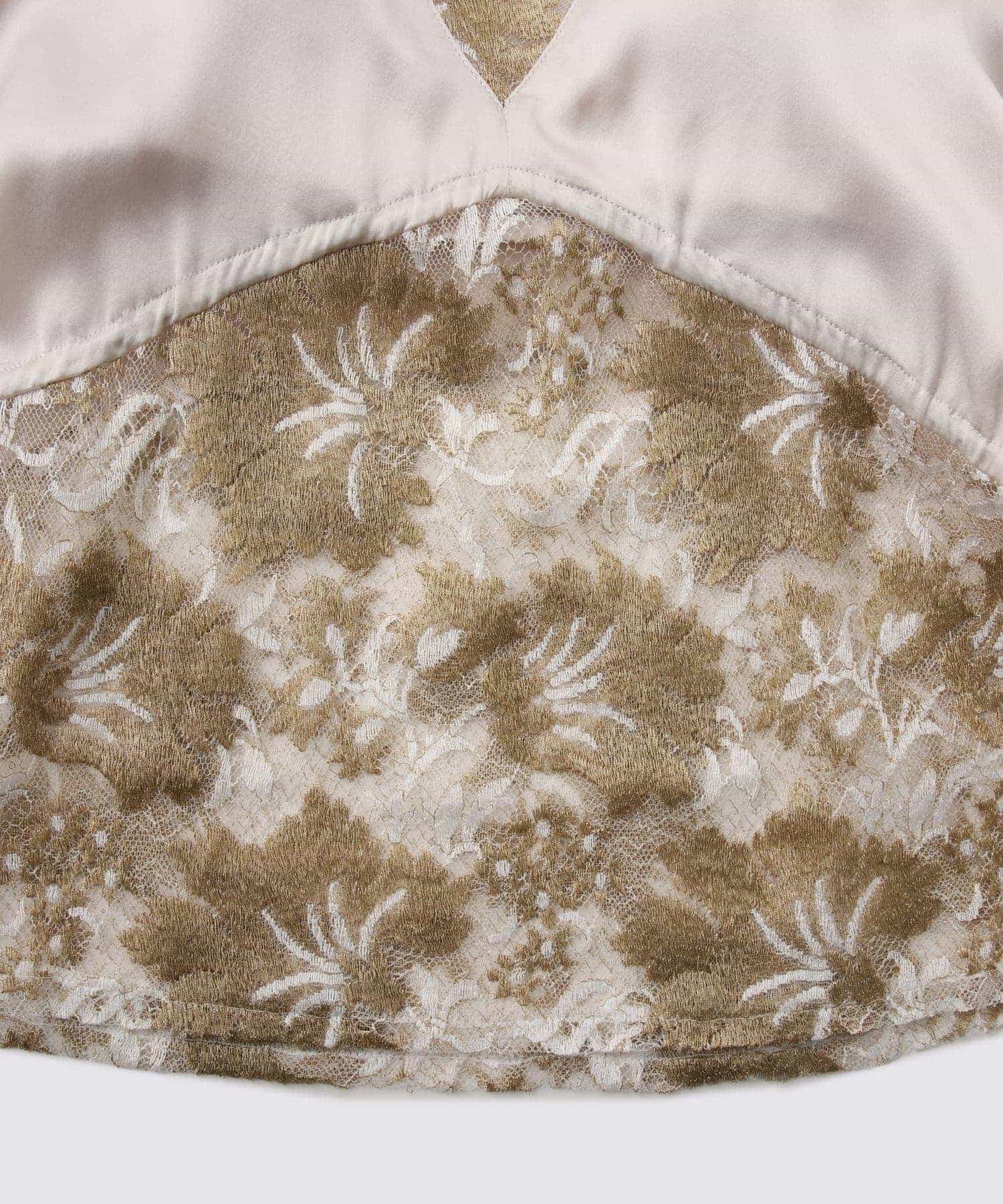 3/10 レースシルクキャミソール パールホワイト x フローラルゴールド(寸法表調整・着画追加前) - Foo Tokyo Japan 公式オンラインストア