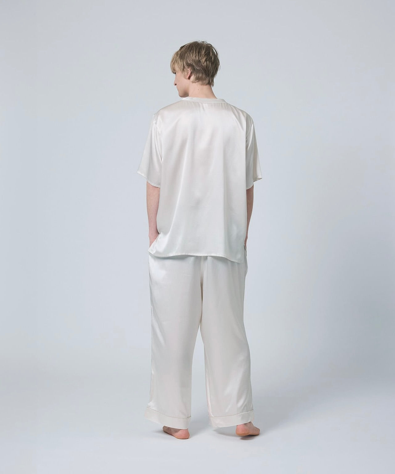 【セットアップ】シルクサテンプルオーバー&ボトムス パールホワイト