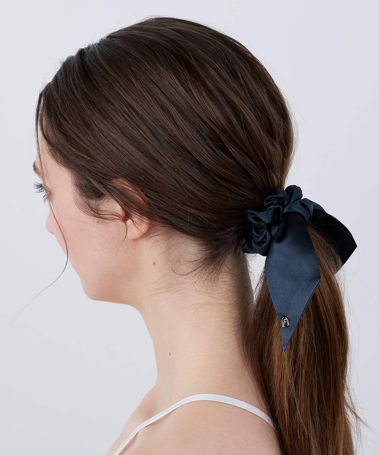 シルクリボンシュシュ 2WAYタイプ エレガントネイビー