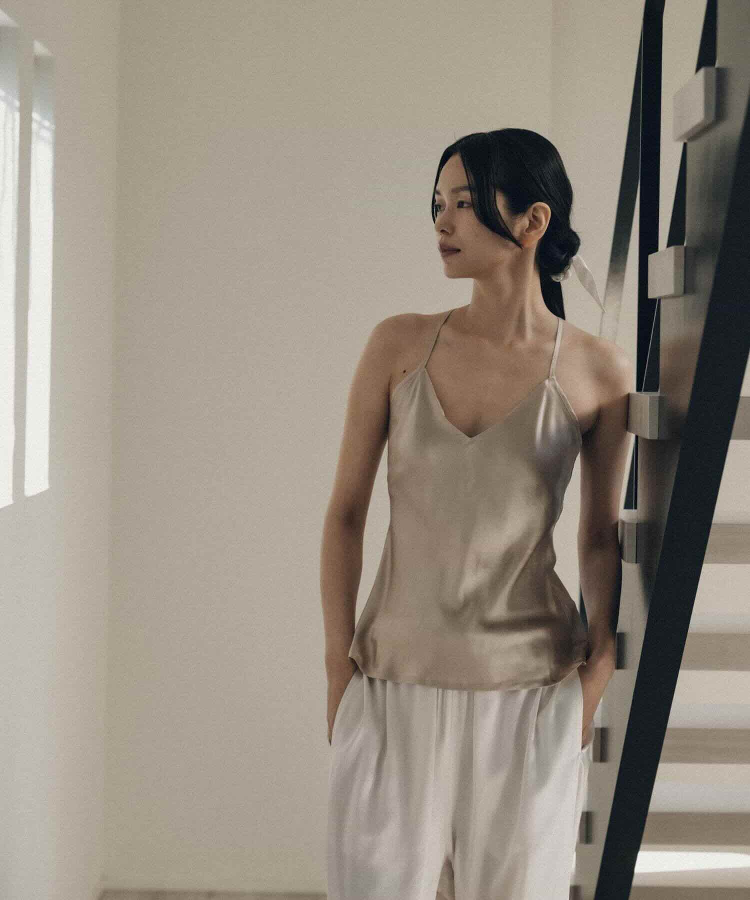 シルクキャミソール チャコールグレー