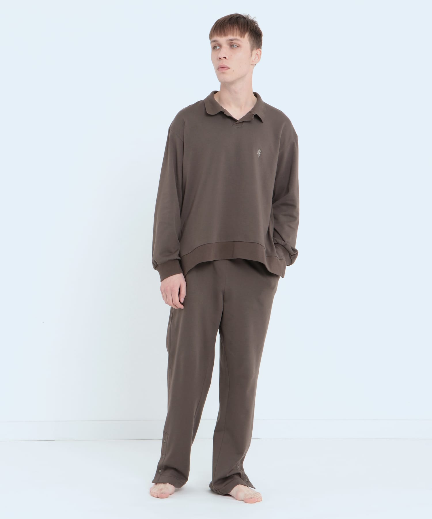 acnestudios リラックススウェットシャツ　ネイビー