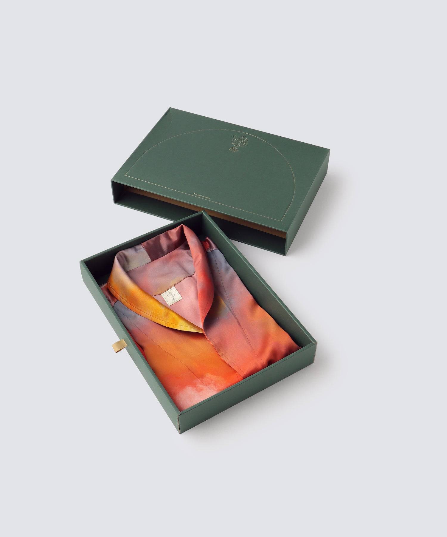 【セットアップ】ウォータカラー シルクパジャマ ミスティレイク - Foo Tokyo公式ストア