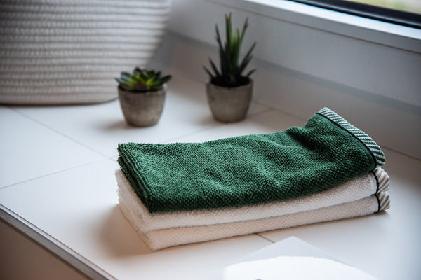 畳みタオルは浴室の窓口の前に置いといている