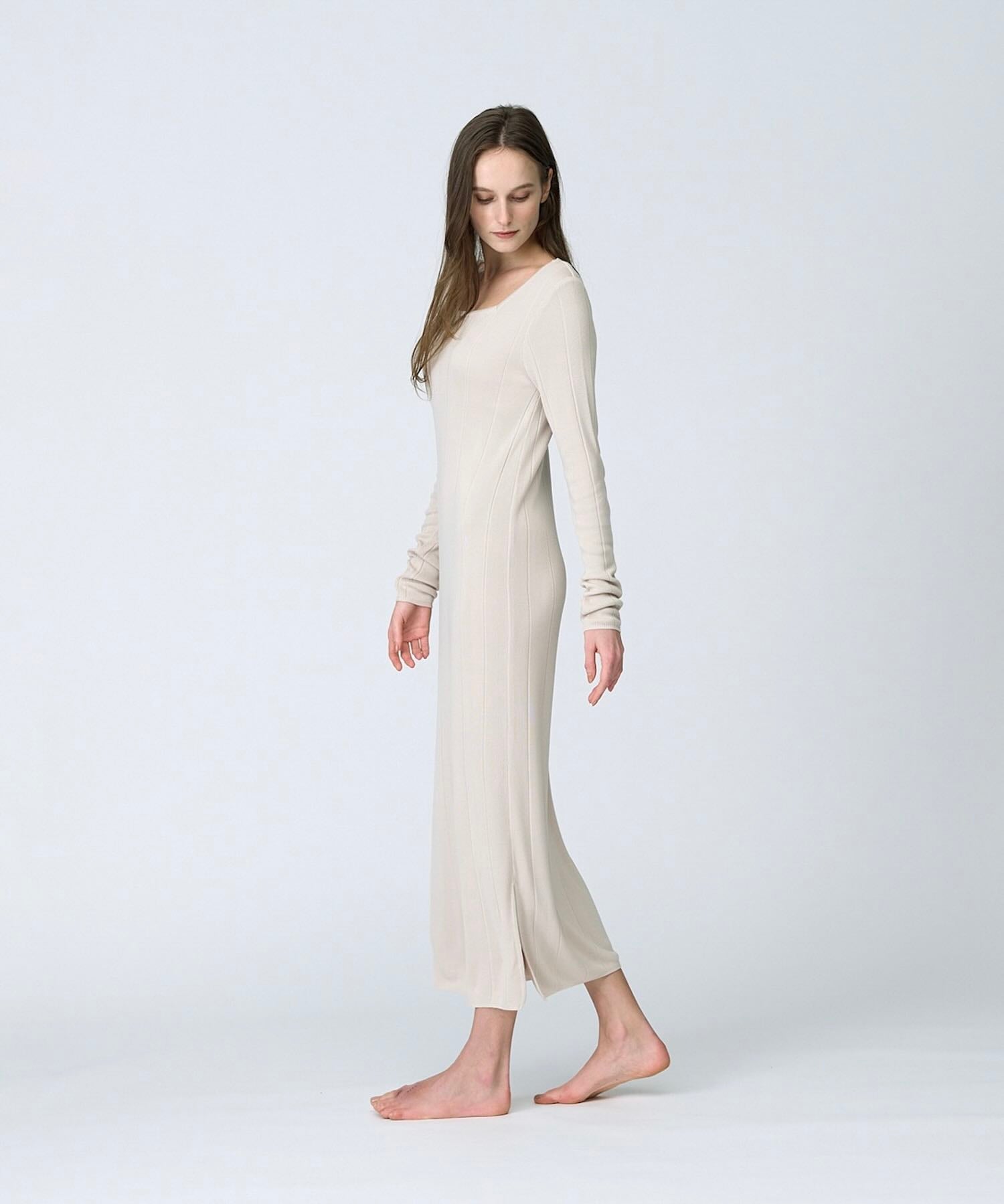 Foo Tokyo 公式ストア | シルクブレンドリブニットワンピース エクリュ