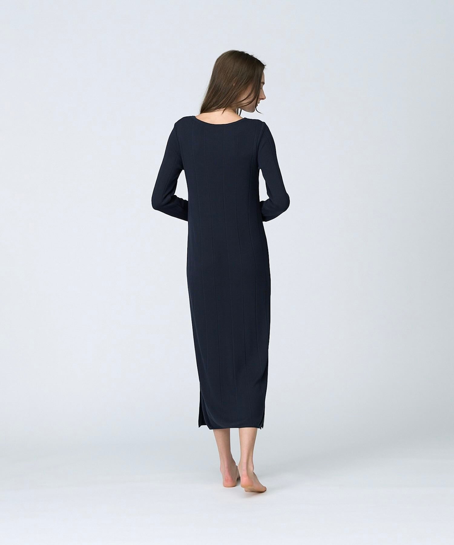 Foo Tokyo 公式ストア | シルクブレンドリブニットワンピース ネイビー