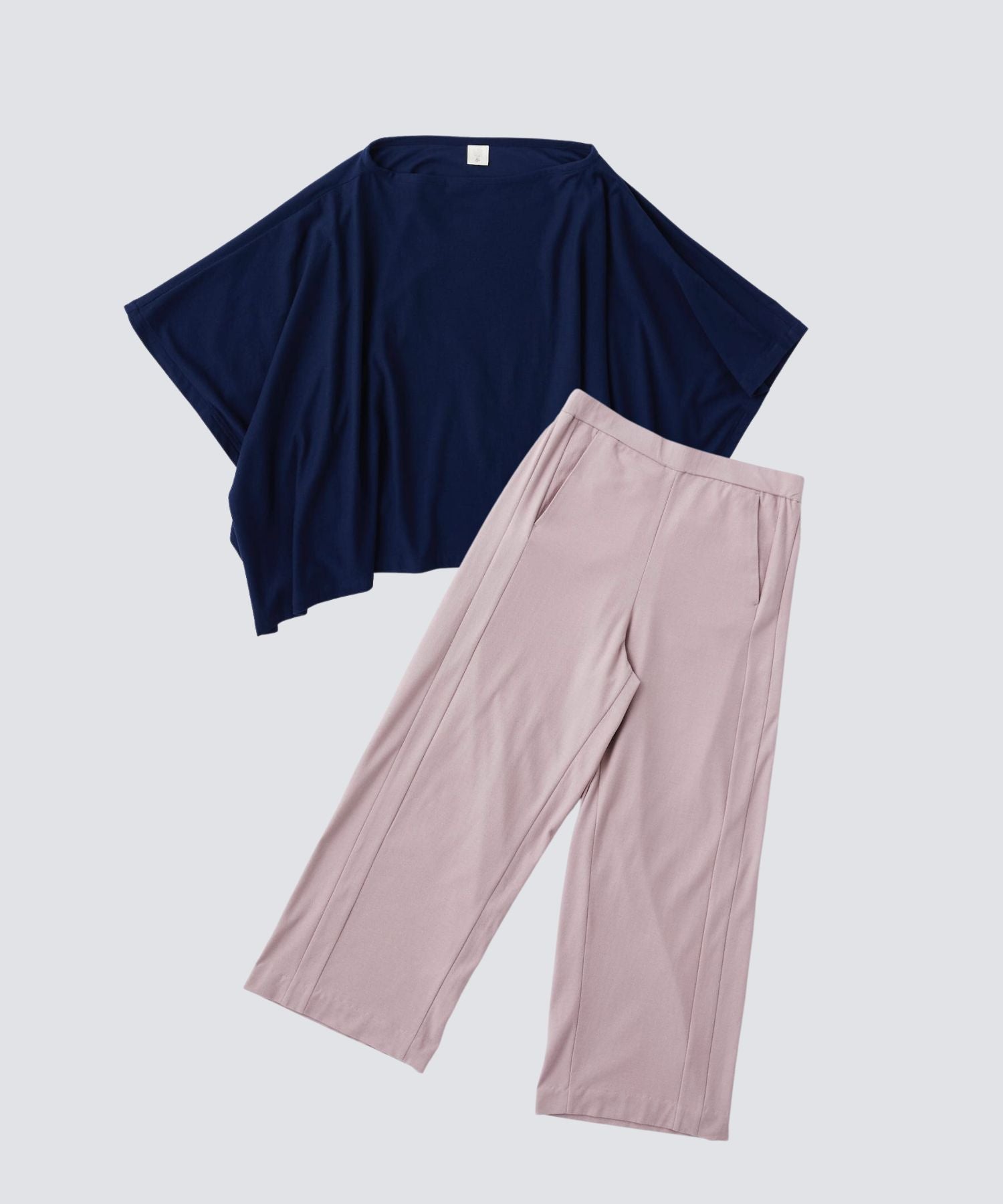 【セットアップ】ロイヤル オーガニックコットン ポンチョ（ネイビー） & ワイドパンツ（グレージュ） - Foo Tokyo Japan 公式オンラインストア