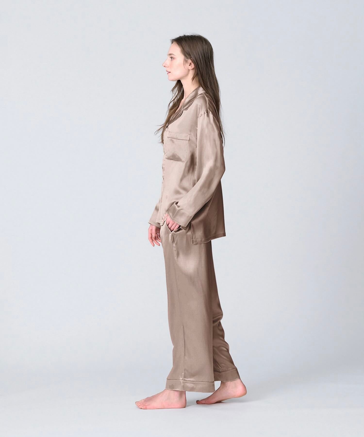 【セットアップ】シルク100%パジャマ foo tokyo Foo Tokyo 公式ストア | 【セットアップ】シルクパジャマ ピンクベージュ