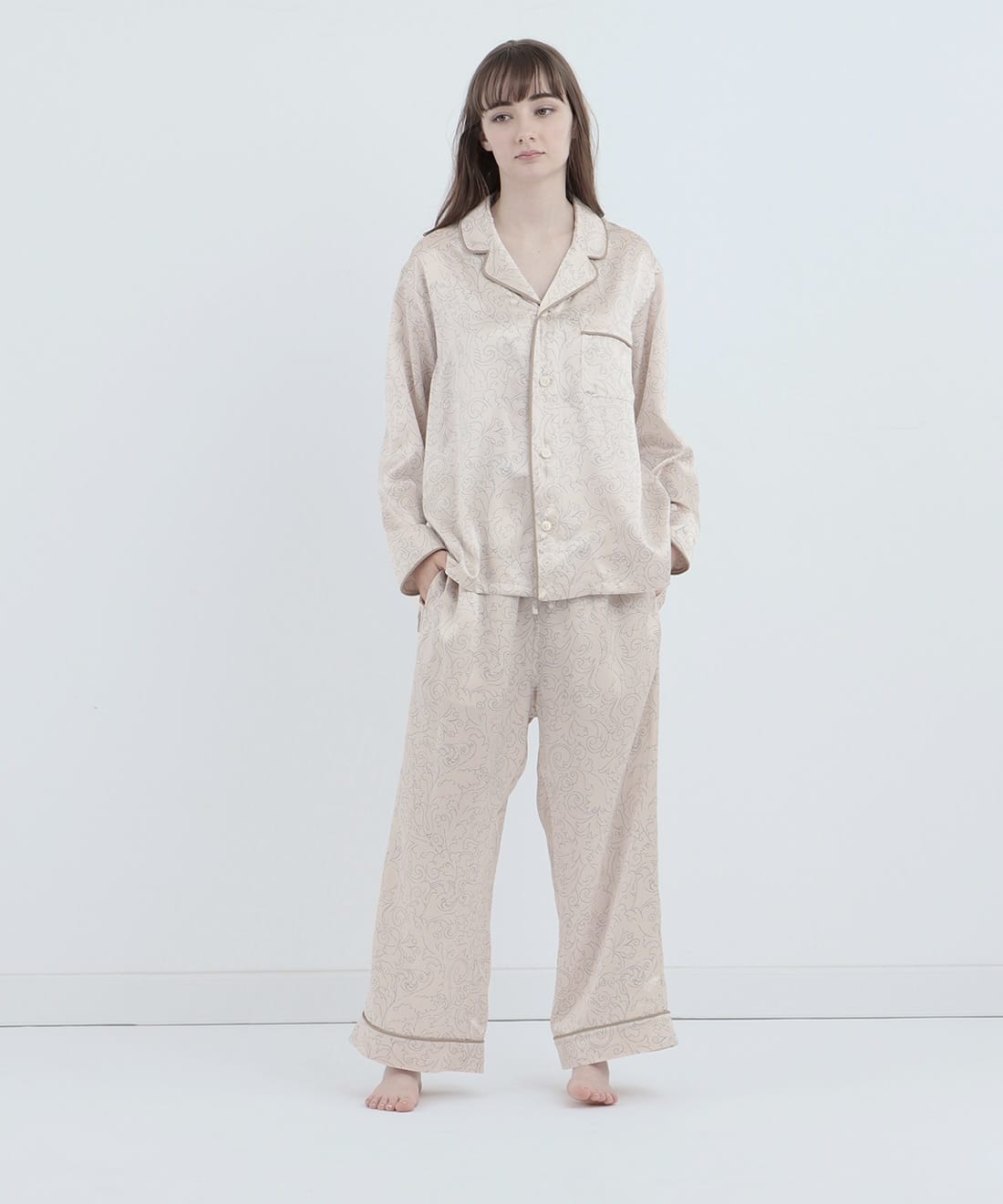 【セットアップ】シルク100%パジャマ foo tokyo Foo Tokyo 公式ストア | 【セットアップ】シルクパジャマ チャコールグレー