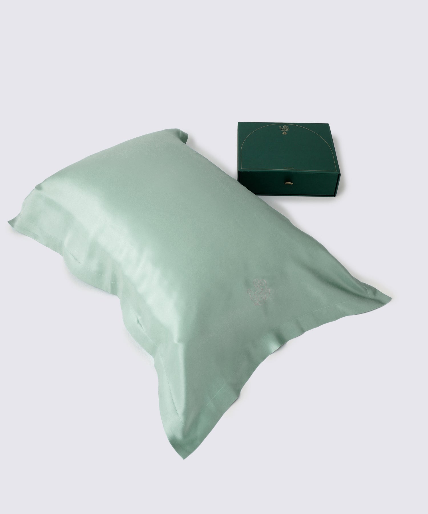 シルクピローケース