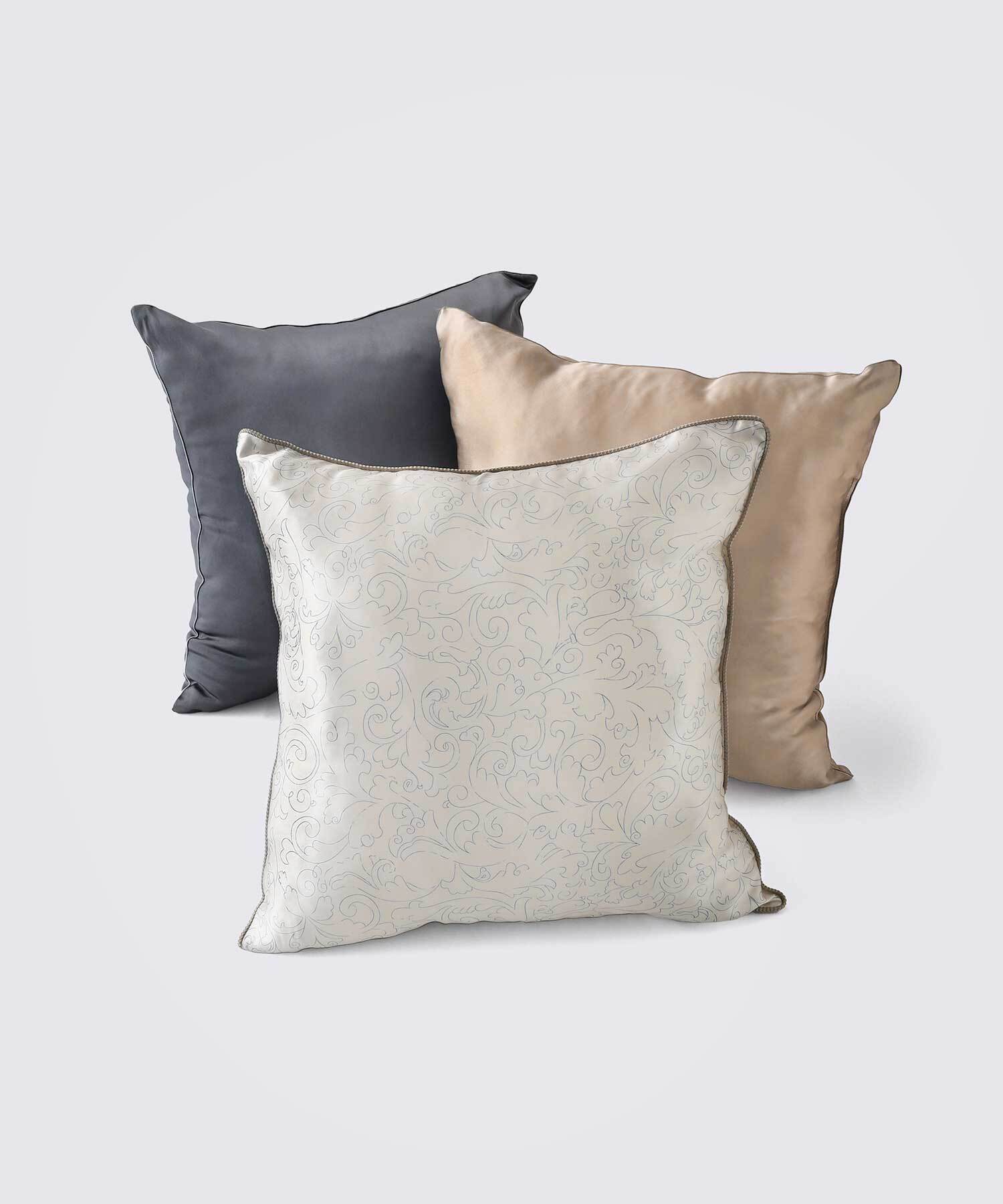 シルククッション インテリアライク