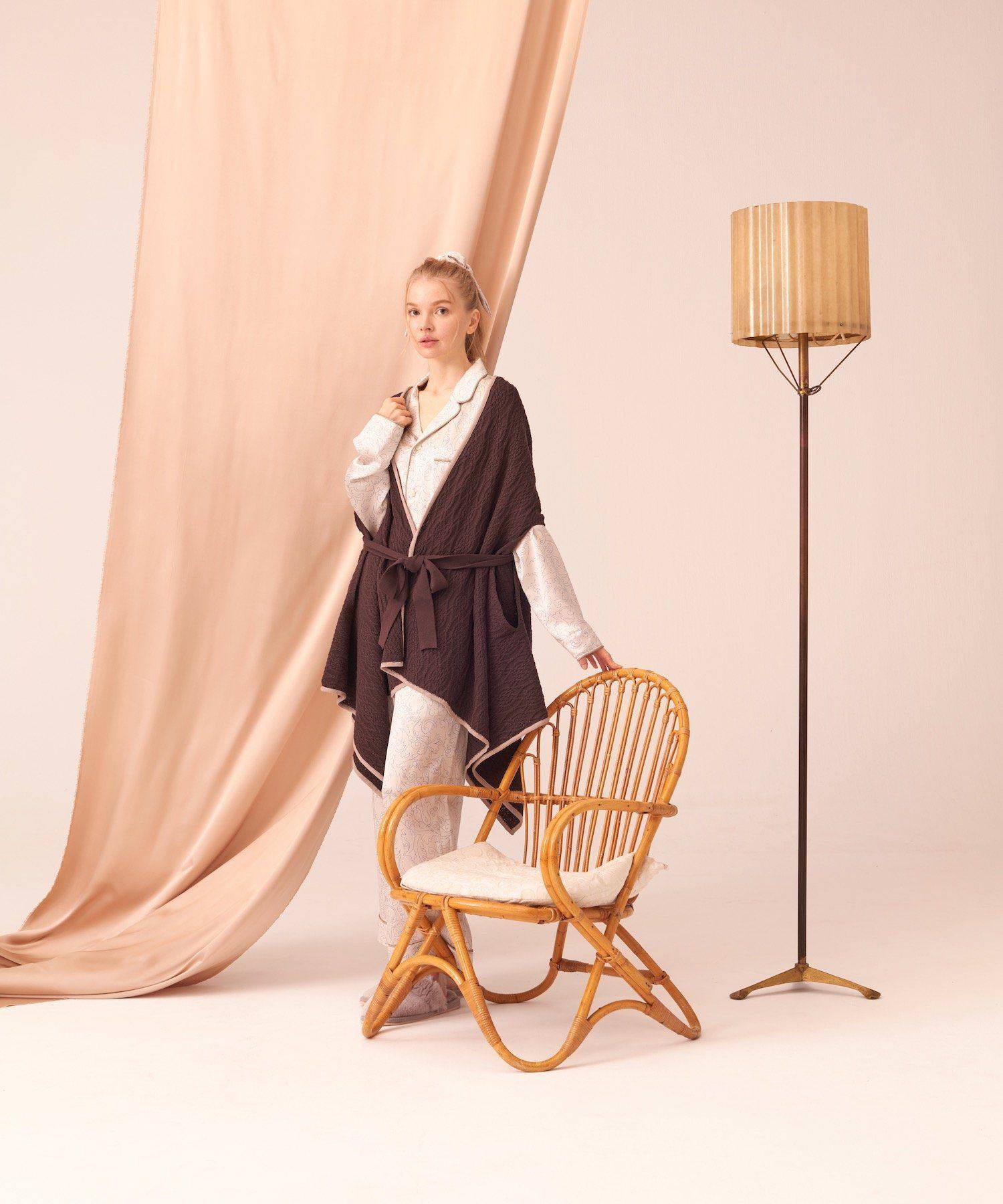 コットンカシミヤ ニットブランケットケープ ダークブラウン - Foo Tokyo公式ストア