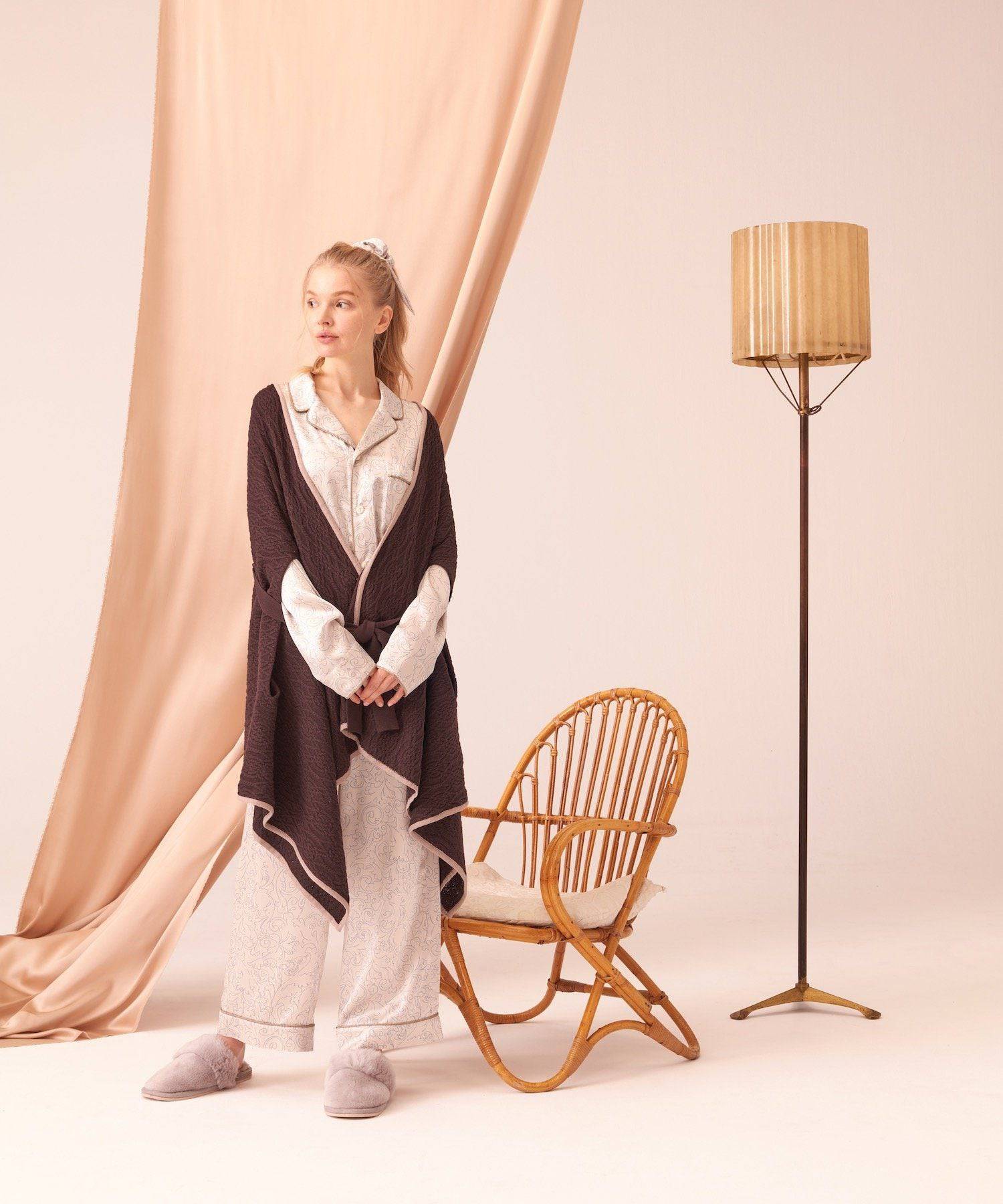 コットンカシミヤ ニットブランケットケープ ダークブラウン - Foo Tokyo公式ストア